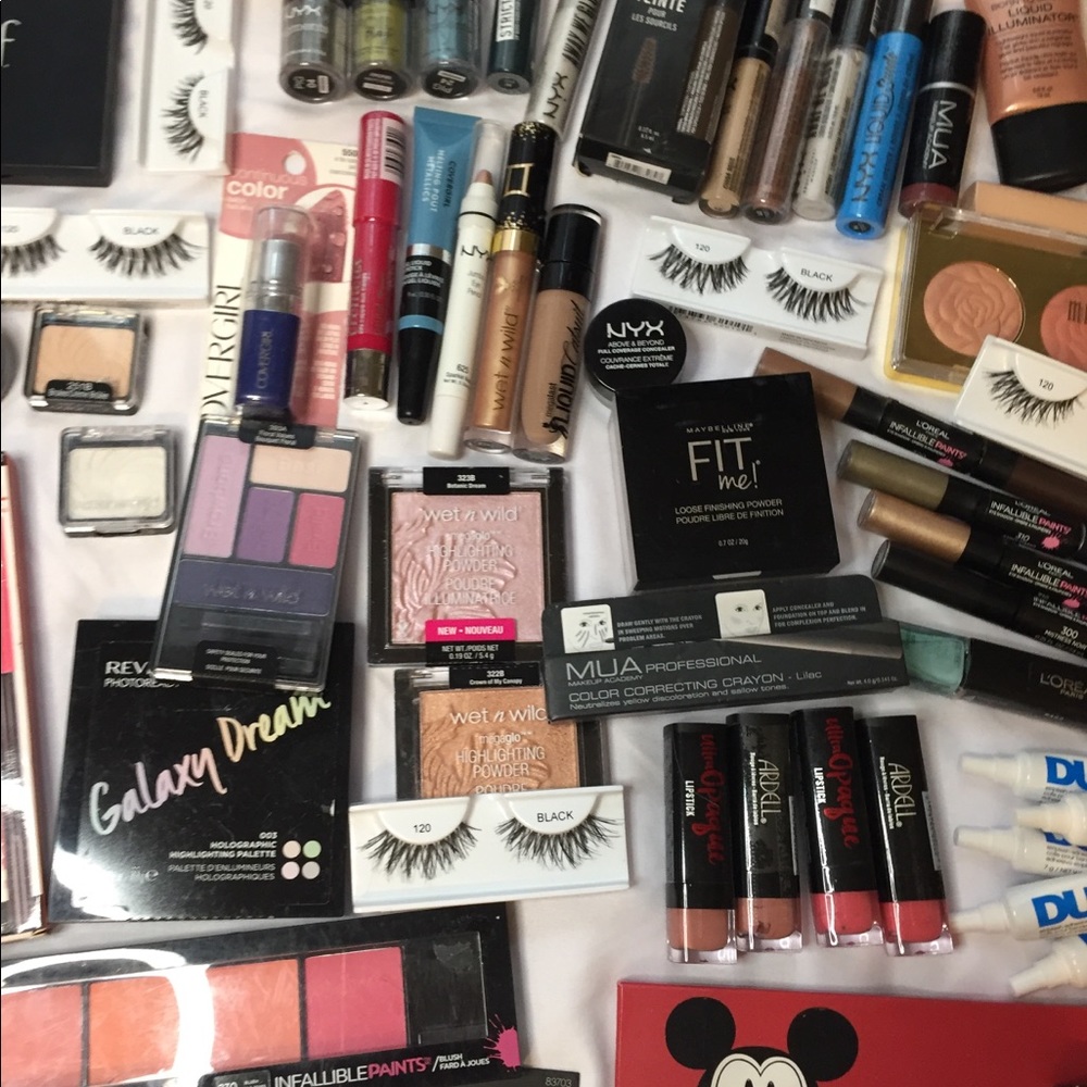 Mystery Makeup Bundle ✨